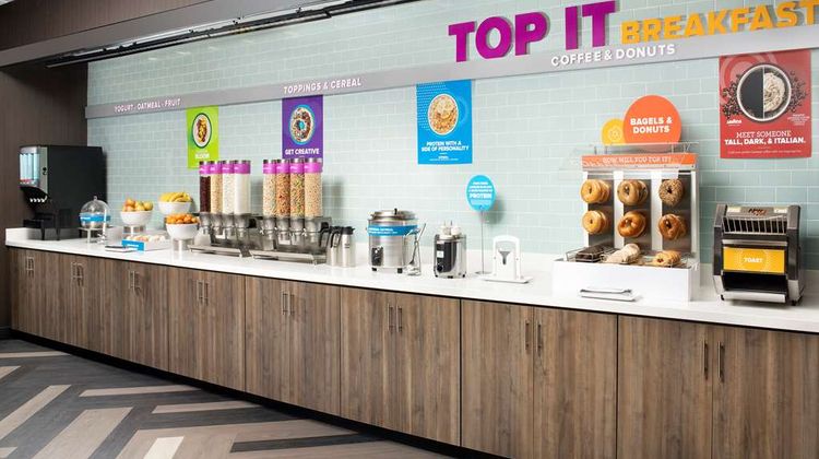 Tru by Hilton Tallahassee Central Restaurant
