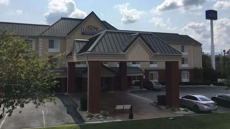 Baymont Inn & Suites Clinton Exterior
