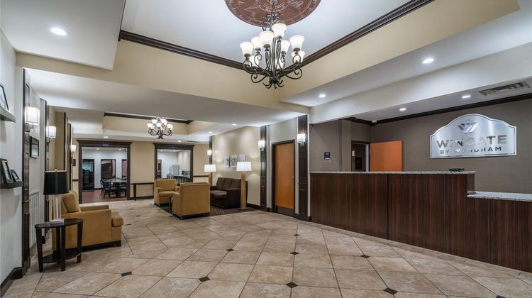Wingate by Wyndham Bowling Green Lobby