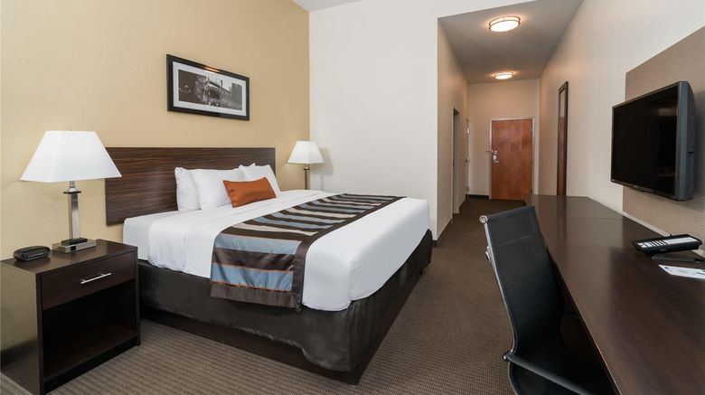 <b>Wingate by Wyndham Bowling Green Suite</b>. Images powered by <a href="https://iceportal.shijigroup.com/" title="IcePortal" target="_blank">IcePortal</a>.