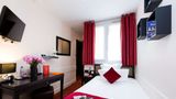 Hotel Elysees Bassano Room