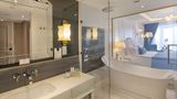 <b>CVK Park Bosphorus Istanbul Room</b>. Images powered by <a href="https://iceportal.shijigroup.com/" title="IcePortal" target="_blank">IcePortal</a>.
