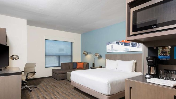 Hyatt House Austin/Downtown Room
