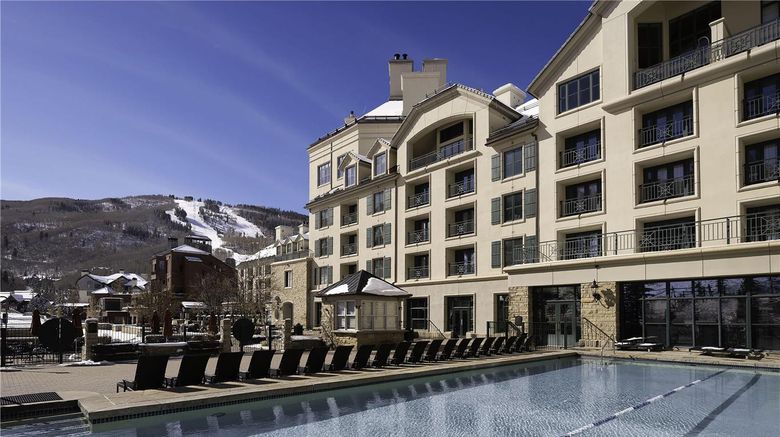 <b>Residences at Park Hyatt Beaver Creek Pool</b>. Images powered by <a href="https://iceportal.shijigroup.com/" title="IcePortal" target="_blank">IcePortal</a>.