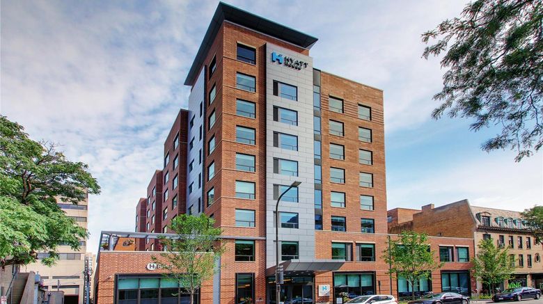 <b>Hyatt House Chicago/Evanston Exterior</b>. Images powered by <a href="https://iceportal.shijigroup.com/" title="IcePortal" target="_blank">IcePortal</a>.