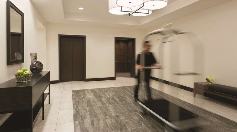 <b>Hyatt Place Chicago/O'Hare Airport Lobby</b>. Images powered by <a href="https://iceportal.shijigroup.com/" title="IcePortal" target="_blank">IcePortal</a>.
