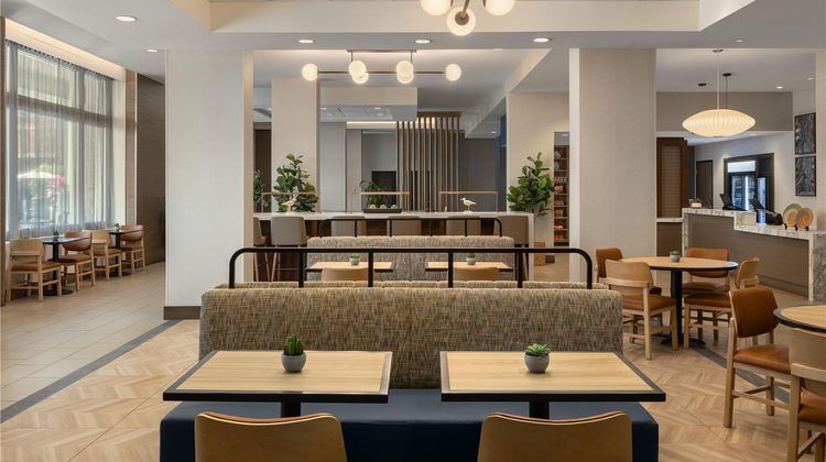Hyatt House Charleston/Historic District Lobby