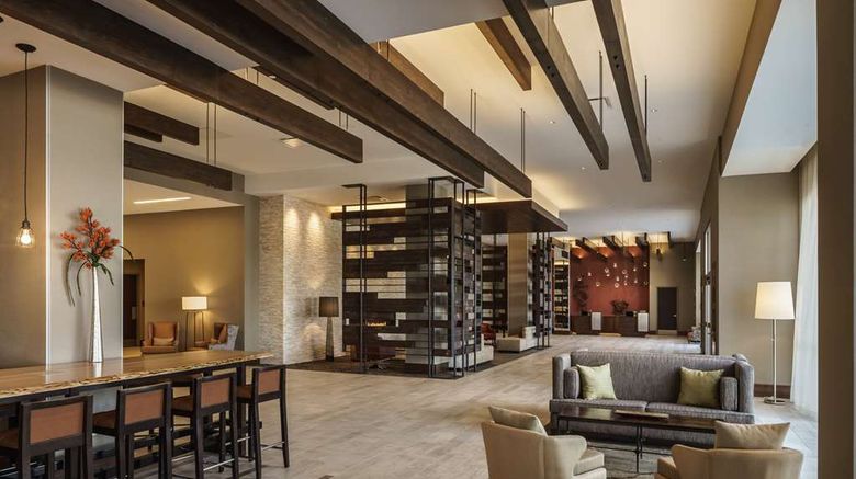 <b>Hyatt Regency Aurora-Denver Lobby</b>. Images powered by <a href="https://iceportal.shijigroup.com/" title="IcePortal" target="_blank">IcePortal</a>.