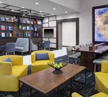 Hyatt Place Dallas/The Colony Lobby