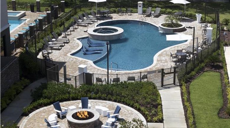 <b>Hyatt Place Biloxi Pool</b>. Images powered by <a href="https://iceportal.shijigroup.com/" title="IcePortal" target="_blank">IcePortal</a>.