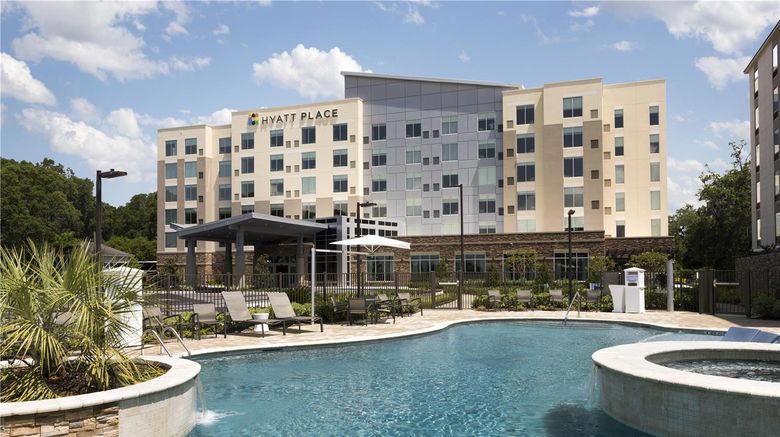 <b>Hyatt Place Biloxi Pool</b>. Images powered by <a href="https://iceportal.shijigroup.com/" title="IcePortal" target="_blank">IcePortal</a>.