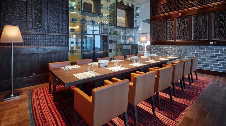 <b>Park Hyatt Guangzhou Restaurant</b>. Images powered by <a href="https://iceportal.shijigroup.com/" title="IcePortal" target="_blank">IcePortal</a>.