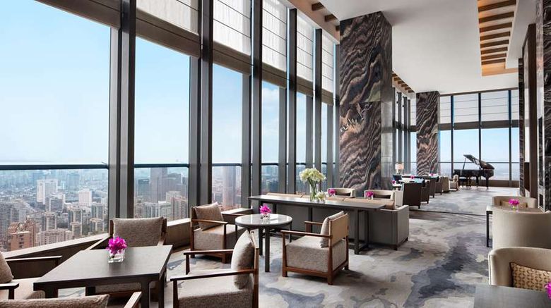 <b>Park Hyatt Hangzhou Restaurant</b>. Images powered by <a href="https://iceportal.shijigroup.com/" title="IcePortal" target="_blank">IcePortal</a>.