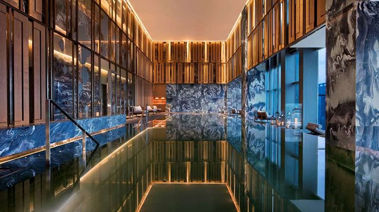 <b>Park Hyatt Hangzhou Pool</b>. Images powered by <a href="https://iceportal.shijigroup.com/" title="IcePortal" target="_blank">IcePortal</a>.