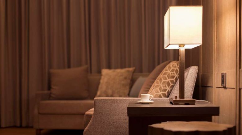 <b>Park Hyatt Hangzhou Suite</b>. Images powered by <a href="https://iceportal.shijigroup.com/" title="IcePortal" target="_blank">IcePortal</a>.