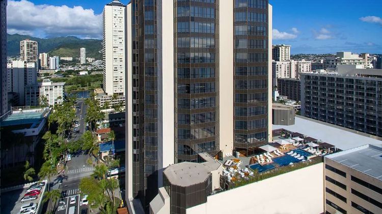 Hyatt Centric Waikiki Beach Exterior