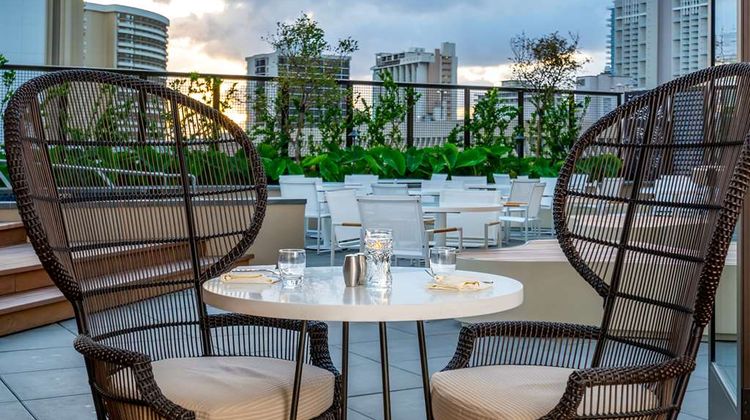 Hyatt Centric Waikiki Beach Restaurant