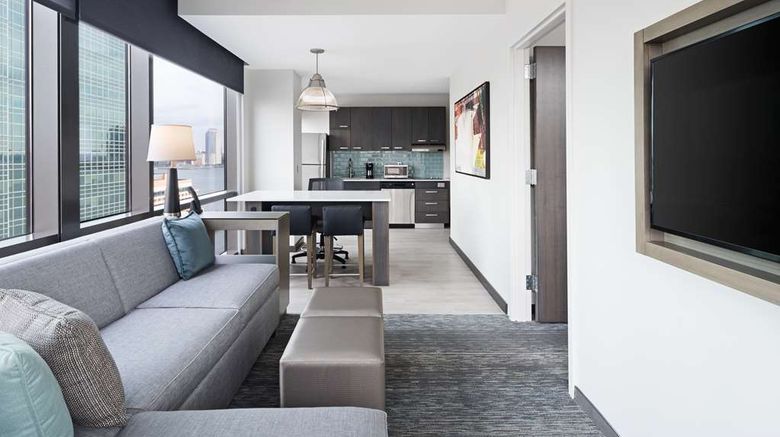 <b>Hyatt House Jersey City Suite</b>. Images powered by <a href="https://iceportal.shijigroup.com/" title="IcePortal" target="_blank">IcePortal</a>.
