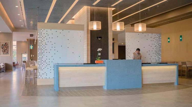 Hyatt Place Managua Lobby