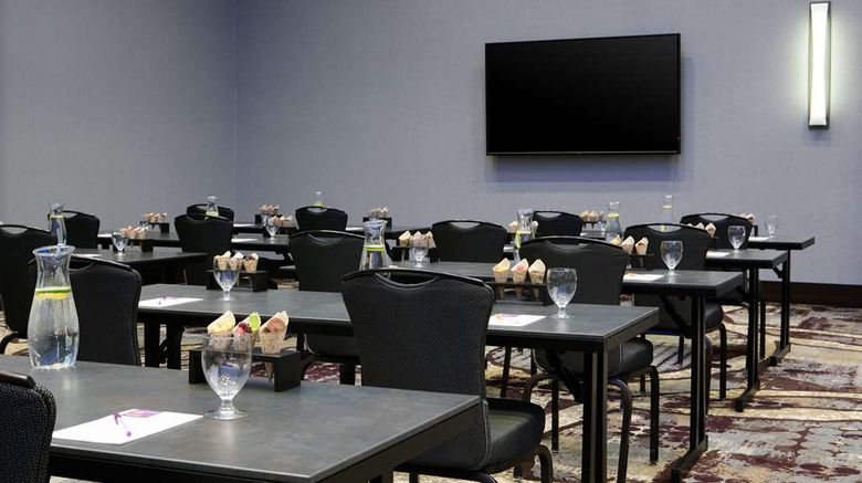<b>Hyatt Place Kansas City/Lenexa City Cntr Meeting</b>. Images powered by <a href="https://iceportal.shijigroup.com/" title="IcePortal" target="_blank">IcePortal</a>.