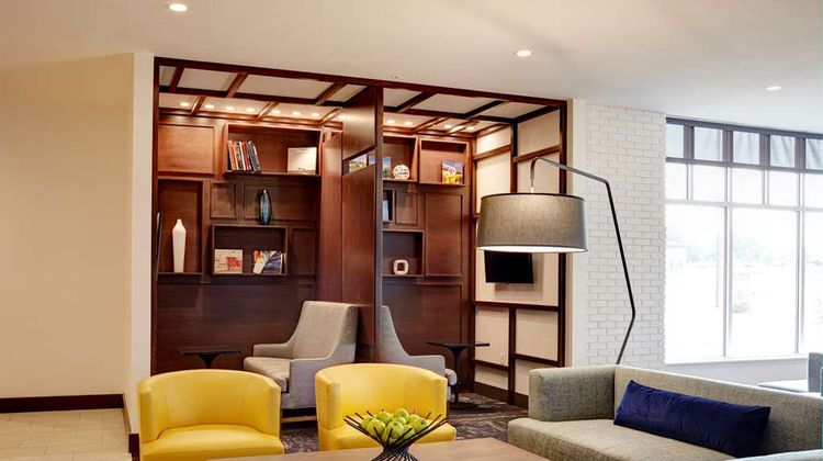 Hyatt Place Madison/Verona Lobby