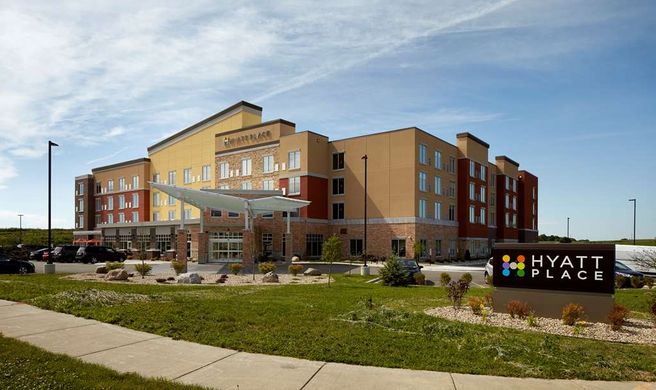 Hyatt Place Madison/Verona Exterior