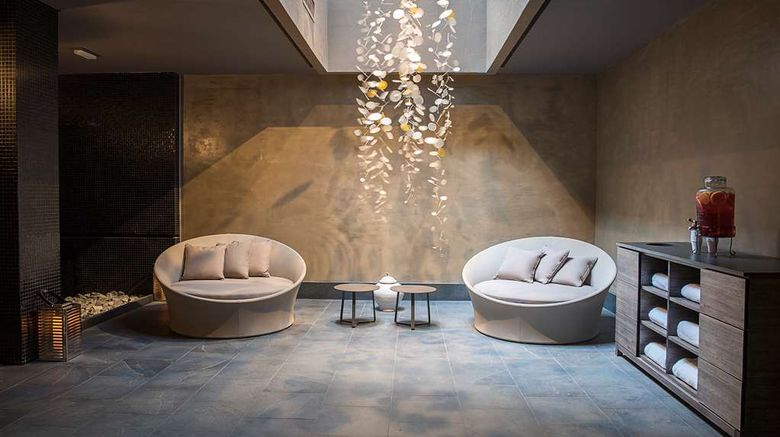 <b>Hyatt Centric Montevideo Spa</b>. Images powered by <a href="https://iceportal.shijigroup.com/" title="IcePortal" target="_blank">IcePortal</a>.