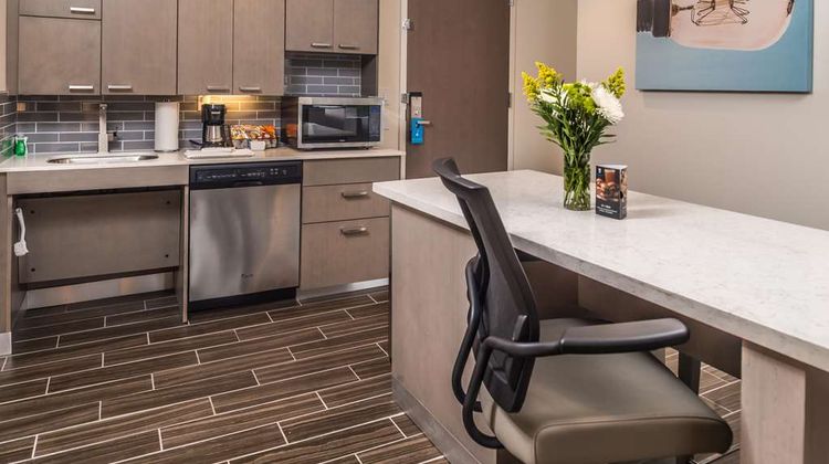 Hyatt House Raleigh/RDU/Brier Creek Suite