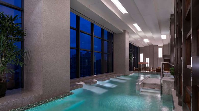 <b>Hyatt Regency Shanghai Wujiaochang Pool</b>. Images powered by <a href="https://iceportal.shijigroup.com/" title="IcePortal" target="_blank">IcePortal</a>.