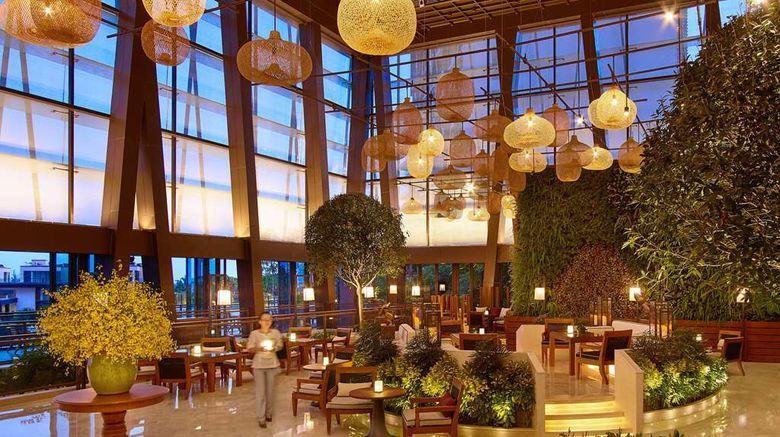 <b>Grand Hyatt Sanya Haitang Bay Resort and Spa Restaurant</b>. Images powered by <a href=https://www.travelagewest.com/Hotels/Sanya-China/