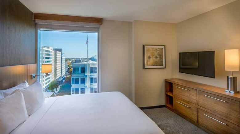 <b>Hyatt Place Washington DC/National Mall Room</b>. Images powered by <a href="https://iceportal.shijigroup.com/" title="IcePortal" target="_blank">IcePortal</a>.