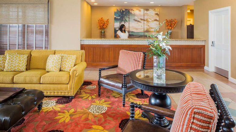 <b>Hyatt Windward Pointe Lobby</b>. Images powered by <a href="https://iceportal.shijigroup.com/" title="IcePortal" target="_blank">IcePortal</a>.