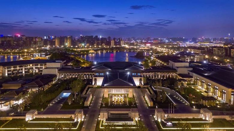 <b>Hyatt Regency Xi'an Exterior</b>. Images powered by <a href="https://iceportal.shijigroup.com/" title="IcePortal" target="_blank">IcePortal</a>.