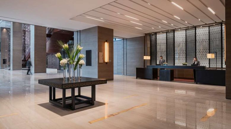 <b>Hyatt Regency Xiamen Wuyuanwan Lobby</b>. Images powered by <a href="https://iceportal.shijigroup.com/" title="IcePortal" target="_blank">IcePortal</a>.