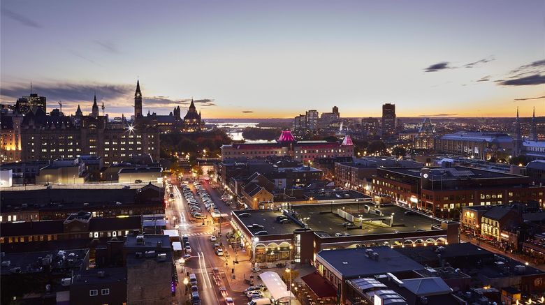 ANdAZ Ottawa Byward Market Exterior. Images powered by <a href="https://iceportal.shijigroup.com" target="_blank" rel="noopener">Ice Portal</a>.
