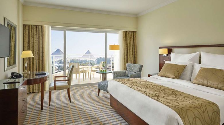 <b>Steigenberger Pyramids Cairo Hotel Room</b>. Images powered by <a href="https://iceportal.shijigroup.com/" title="IcePortal" target="_blank">IcePortal</a>.
