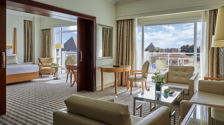 <b>Steigenberger Pyramids Cairo Hotel Room</b>. Images powered by <a href="https://iceportal.shijigroup.com/" title="IcePortal" target="_blank">IcePortal</a>.