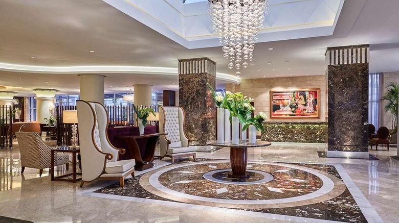 <b>Steigenberger Pyramids Cairo Hotel Lobby</b>. Images powered by <a href="https://iceportal.shijigroup.com/" title="IcePortal" target="_blank">IcePortal</a>.