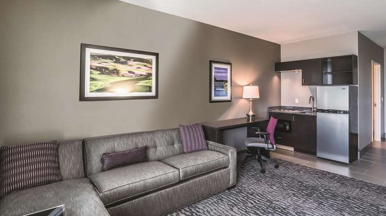 La Quinta Inn & Suites Walla Walla Suite