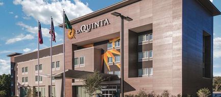 La Quinta Inn & Suites Dallas-Richardson Exterior