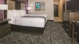 <b>La Quinta Inn & Suites Dallas-Richardson Room</b>. Images powered by <a href="https://iceportal.shijigroup.com/" title="IcePortal" target="_blank">IcePortal</a>.