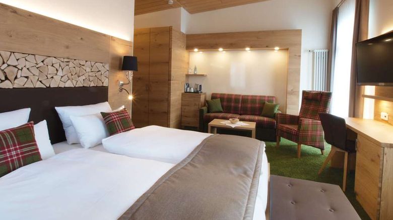 <b>Waldhotel am Notschrei Suite</b>. Images powered by <a href="https://iceportal.shijigroup.com/" title="IcePortal" target="_blank">IcePortal</a>.
