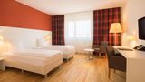 Hotel Arcade Room
