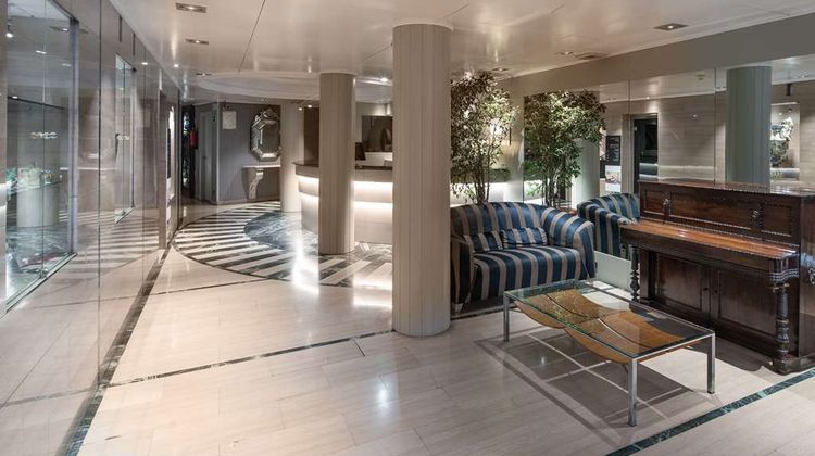 Catalonia Roma Lobby