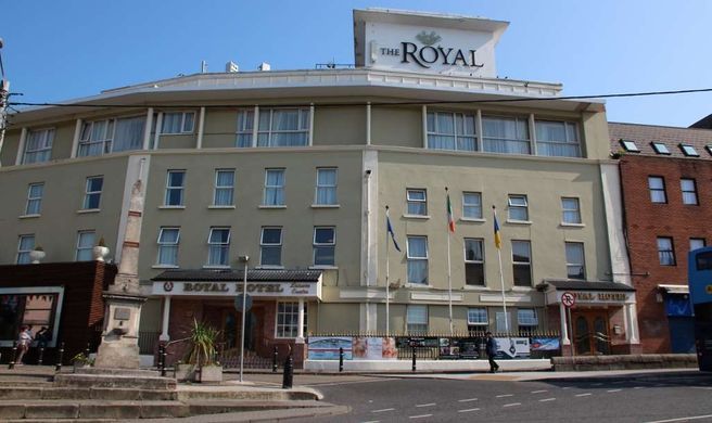 The Royal Hotel Exterior