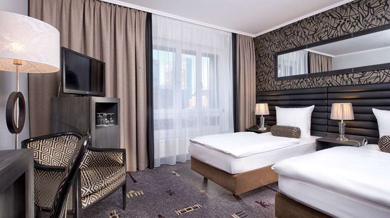 <b>Park Hotel am Berliner Tor Hamburg Room</b>. Images powered by <a href="https://iceportal.shijigroup.com/" title="IcePortal" target="_blank">IcePortal</a>.
