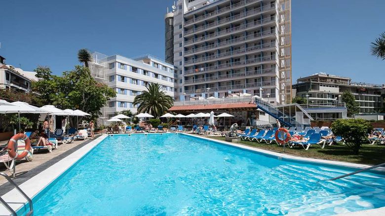 <b>Catalonia Las Vegas Pool</b>. Images powered by <a href="https://iceportal.shijigroup.com/" title="IcePortal" target="_blank">IcePortal</a>.