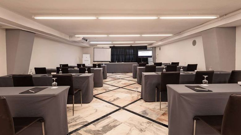 <b>Catalonia Las Vegas Meeting</b>. Images powered by <a href="https://iceportal.shijigroup.com/" title="IcePortal" target="_blank">IcePortal</a>.