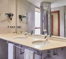 Silken Ciudad Gijon Room