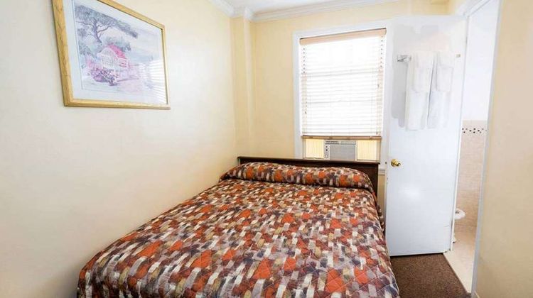 Riverside Tower Hotel Room